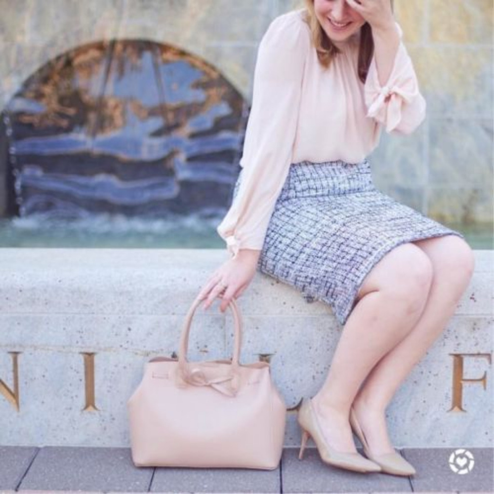 ANN TAYLOR Grid Fringe Gray Tweed Pencil Skirt Petite